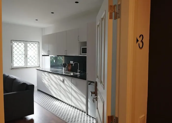 Arcos 61 * טומאר